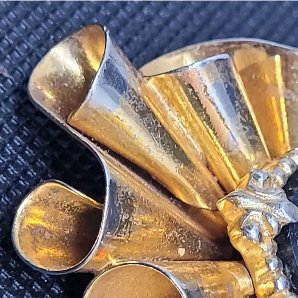Vintage Black Cameo Gold Vermeil Bow Brooch Clip‎ – Chic Retro Accessory